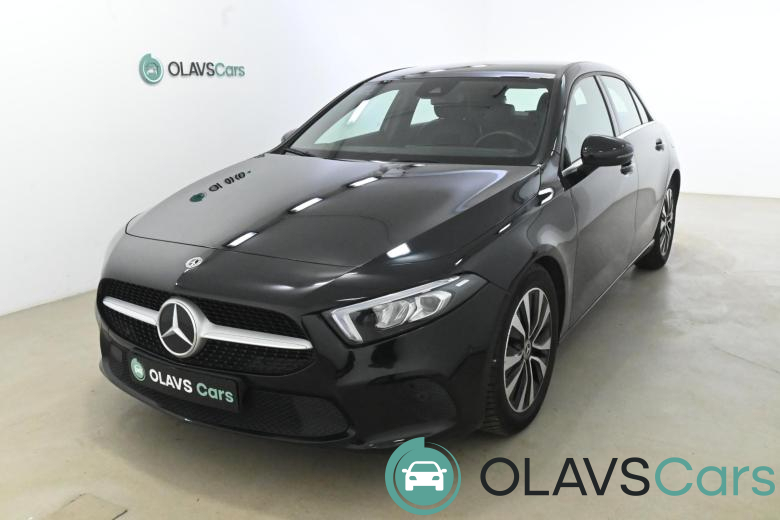 Mercedes A 180 d Aut. LED Widescreen Navi 1/2 Sport-Leather Camera KeylessStart Klima PDC ...