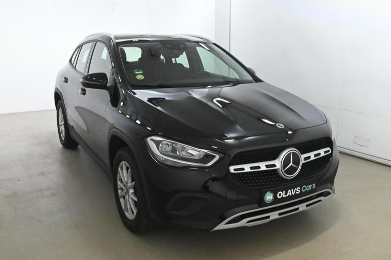 Mercedes GLA 180 d Aut. Pano Widescreen CarPlay Navi 1/2 Leather KeylessStart Camera Klima PDC #4