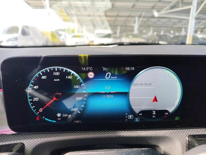 Mercedes CLA 180 d SB Aut. AMG Night LED Widescreen Ambient Navi Sport-Leather-Alcantara Camera Klima PDC ... #6