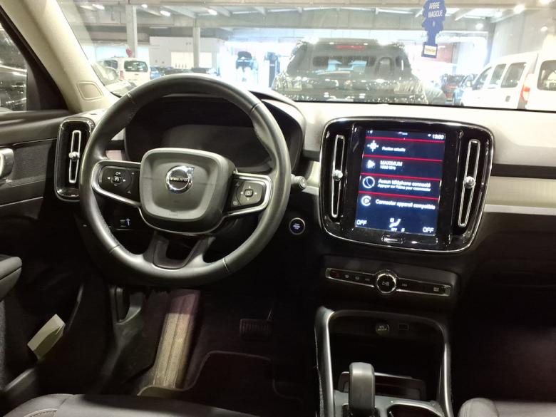 Volvo XC40 T3 Momentum Pro LED Virtual Navi KeylessGo Klima PDC ... #5