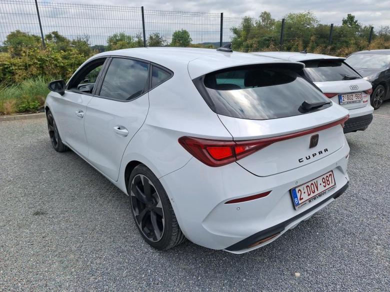 Cupra Leon 1.4 e-Hybrid Aut. LED-Xenon CarPlay Navi 1/2 Sport-Leather Camera Klima PDC ... #4