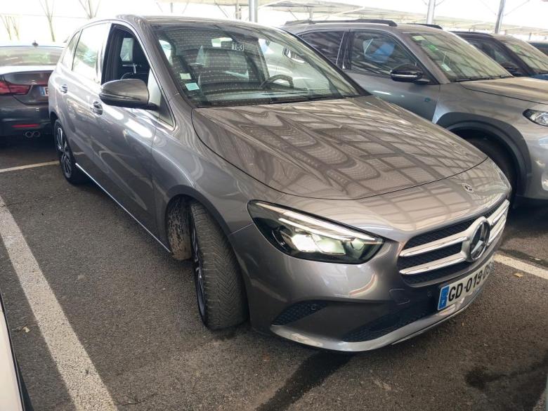 Mercedes B 180 d Aut. LED Navi 1/2 Sport-Leather Klima PDC #2