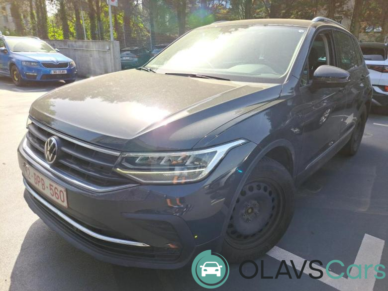 Volkswagen Tiguan 1.5 TSI Active Aut. LED CarPlay Navi Camera Klima PDC ...