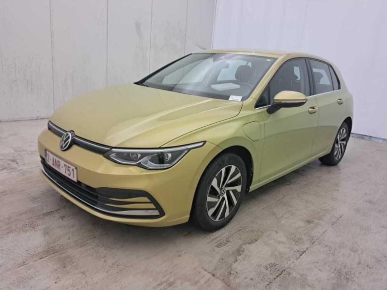 Volkswagen Golf 1.4 E-Hybrid Style Aut. Matrix Navi CarPlay Sport-Leather-Alcantara Klima PDC ... #1