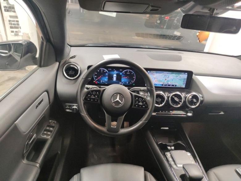 Mercedes GLA 180 d Aut. Widescreen LED Hi-Fi Navi 1/2 Sport-Leather Camera Klima PDC ... #6