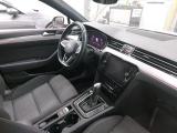 Volkswagen Passat 2.0 TDI Style Pano Aut. Virtual Matrix Sport-Seats Ambient Klima PDC ... #4