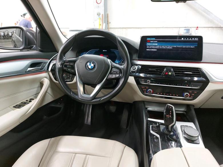 BMW 520 e Pano Aut. LED-Xenon Ambient CarPlay Navi Leather Camera Klima PDC ... #3